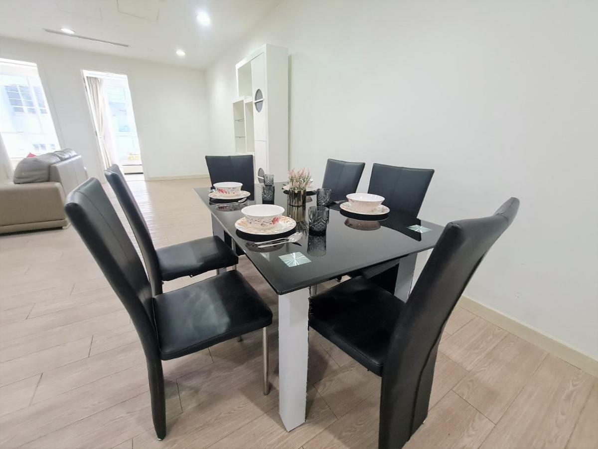 Klcc Binjai 8 Premium Soho Apartment By Sarah'S Lodge Kuala Lumpur Zewnętrze zdjęcie