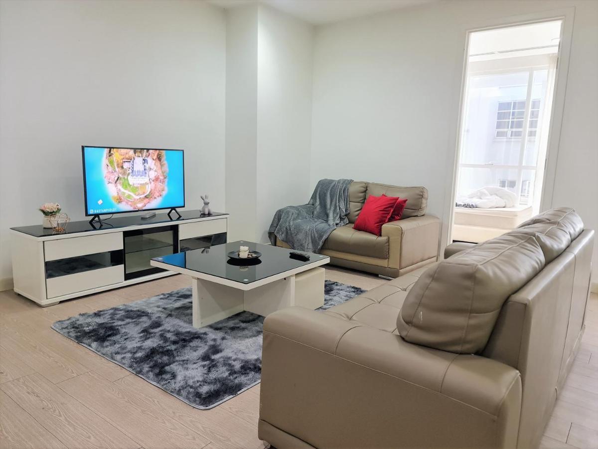 Klcc Binjai 8 Premium Soho Apartment By Sarah'S Lodge Kuala Lumpur Zewnętrze zdjęcie